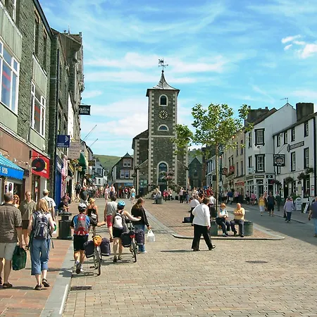 Helvellyn House * קזיק